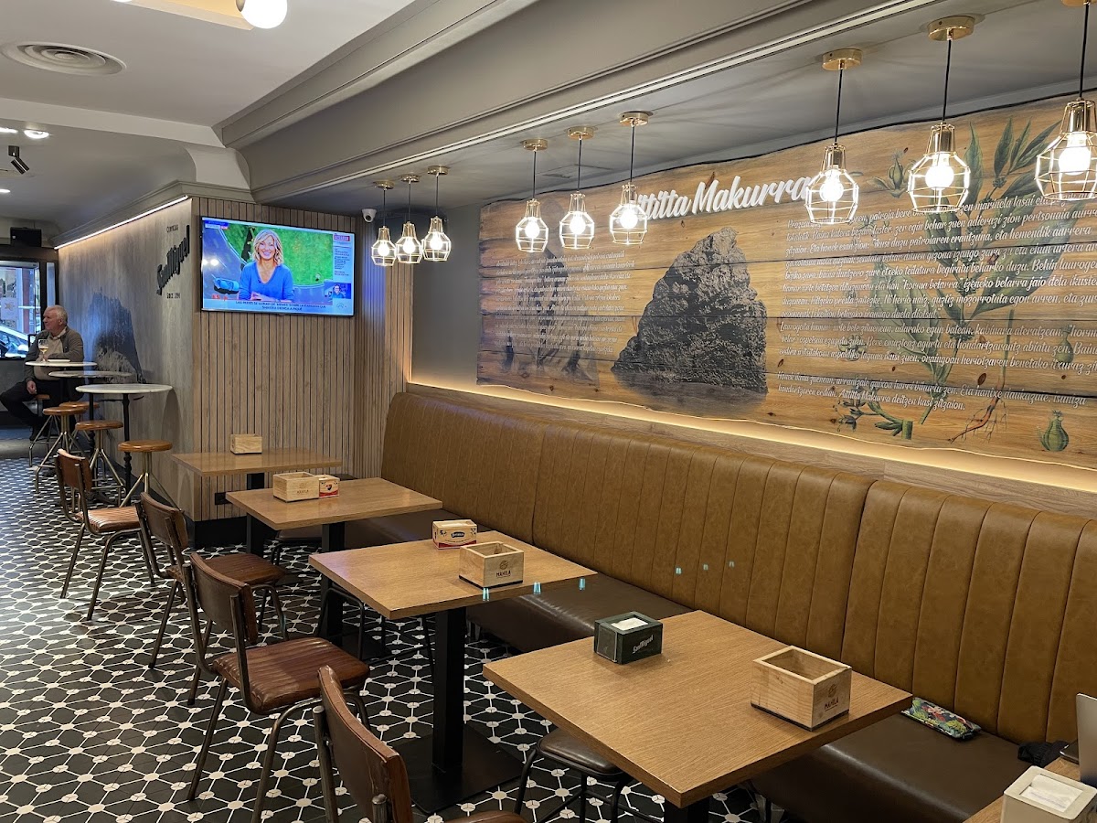 Bar Maite